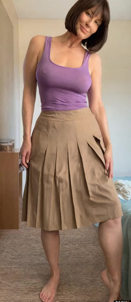 Take off skirt
